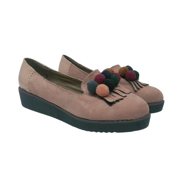 Engye Italia Blush Pink Suede Loafer With Pom Poms 10 - Picture 1 of 8